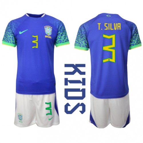 Brasilien Thiago Silva #3 Bortaställ Barn VM 2022 Kortärmad (+ Korta byxor)